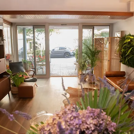 Mirabella 2* Ριτσιόνε