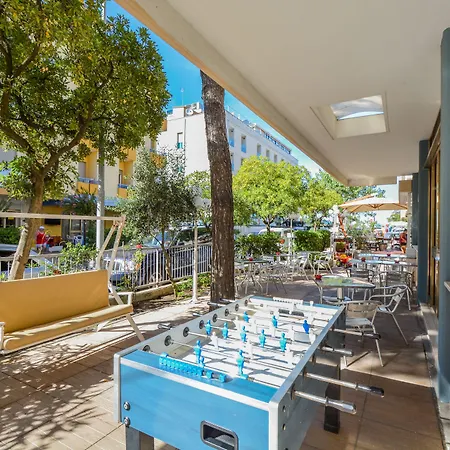 Mirabella Hotel 2*